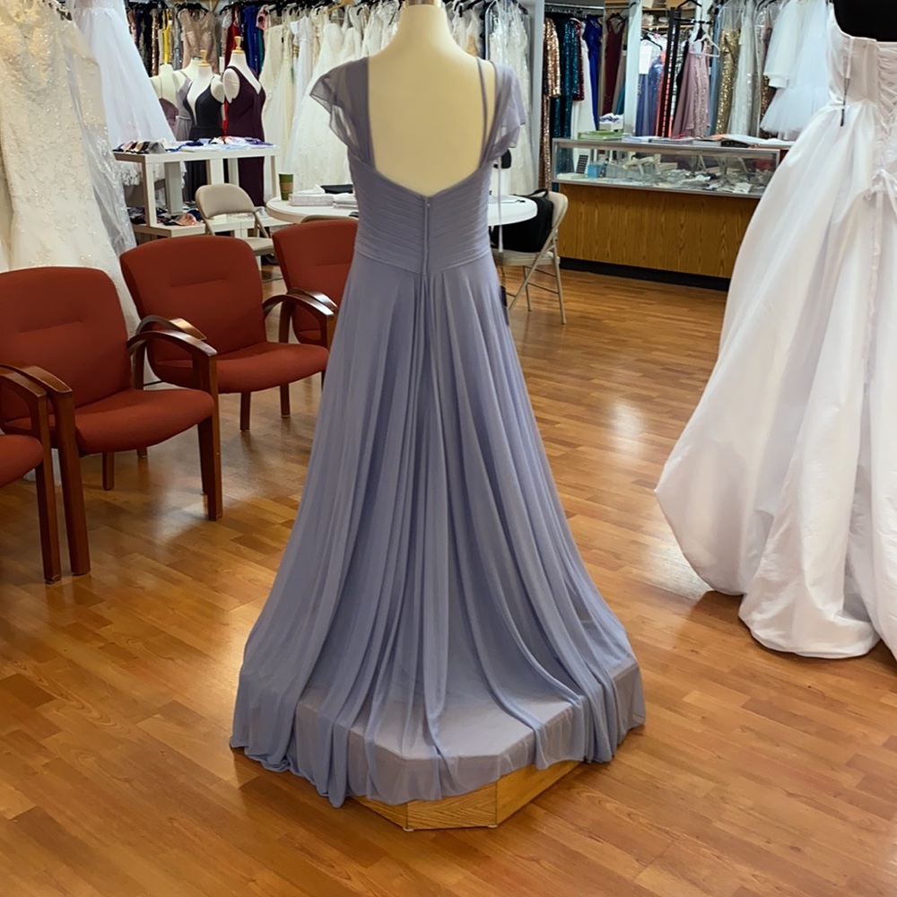 ✔️ wisteria bridesmaid dress - Picture 7 of 13